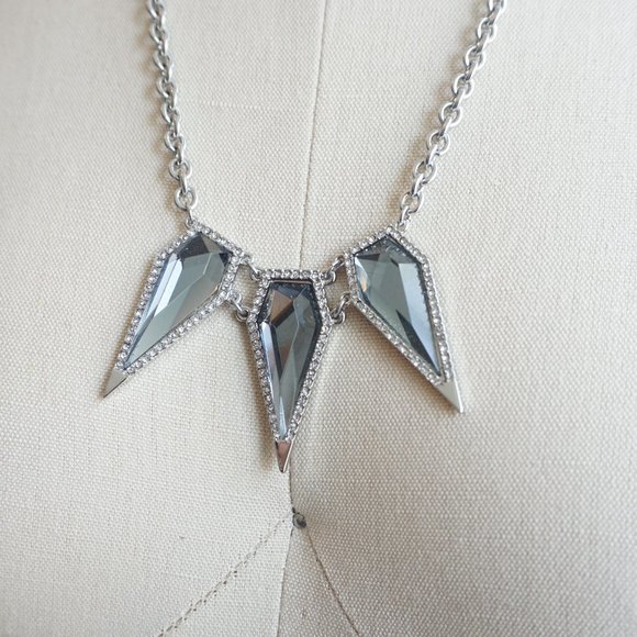 Silver Stone Statement Necklace - Picture 2 of 3